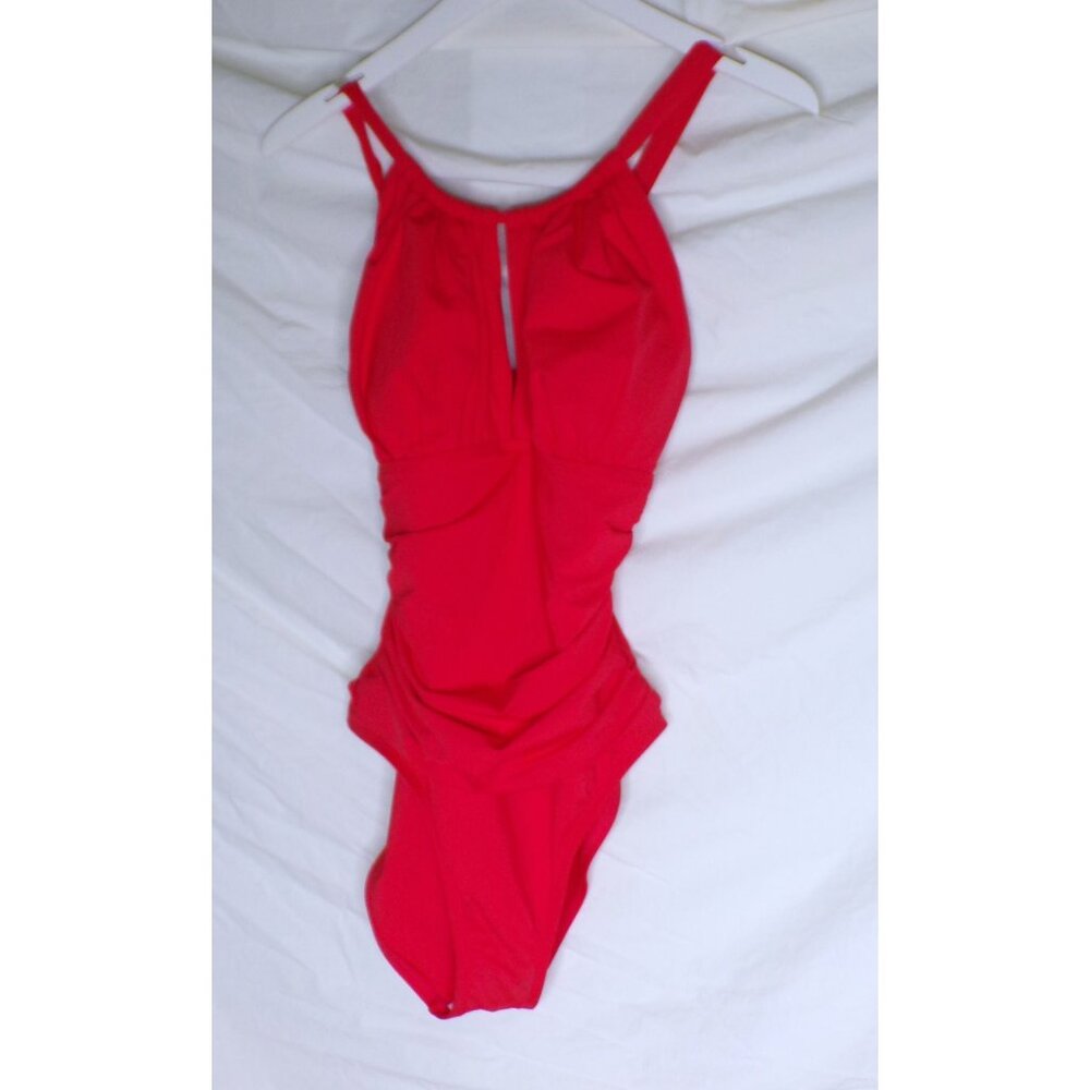 🆕LA BLANCA Earth Goddess High Neck Keyhole One Piece Swimsuit Red 8